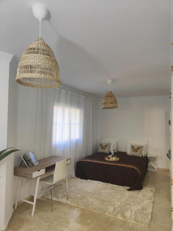 Center Beach 2 Beds Appartement Elviria Marbella Buitenkant foto